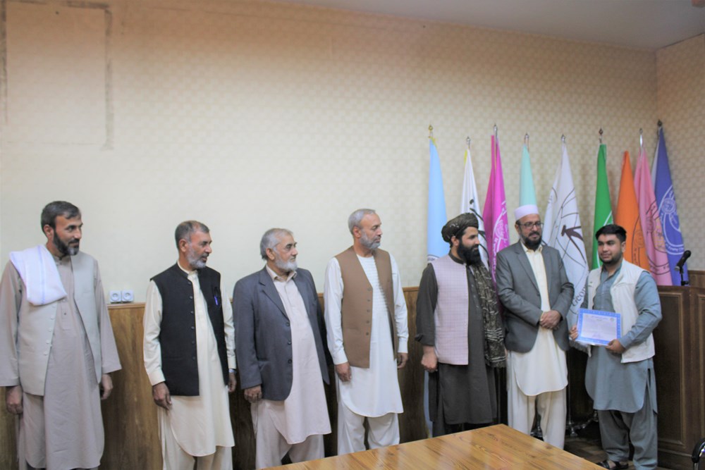 محفل تقدیر از استادان دیپارتمنت ثقافت اسلامی و گروه تصویر پرداز دانش در پوهنتون پولی تخنیک کابل 