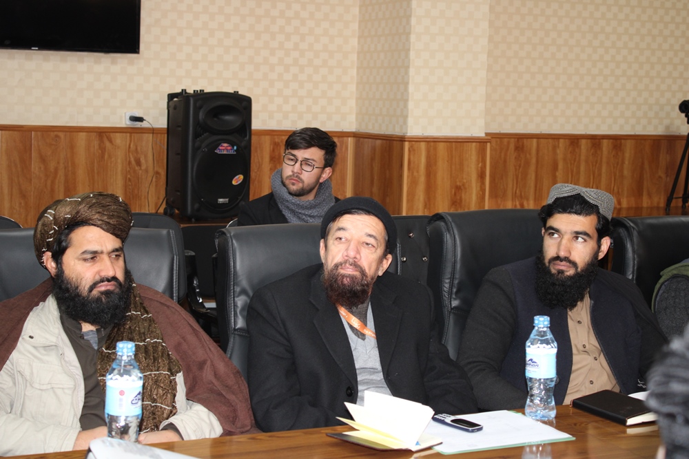 د کابل پولي تخنیک پوهنتون کې له اړونده سکتورونو څخه د نظر اخیستني درسی، علمي، څیړنیز، استراتیژیک او پر مختیایی پلانونو غونډه جوړ شو.